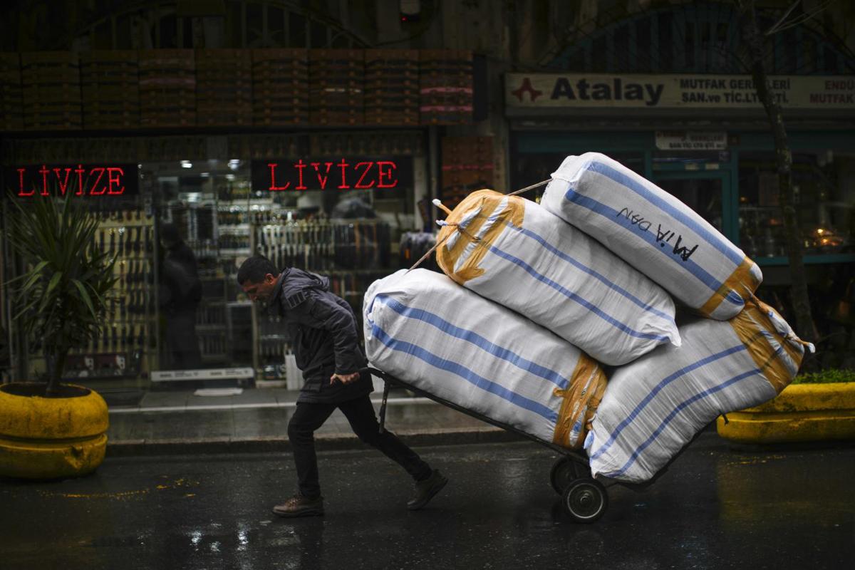 Guerra Ucraina e carestia globale. Inflazione-stop export: rischio catastrofe Guerra Ucraina e carestia globale. Inflazione-stop export: rischio catastrofe