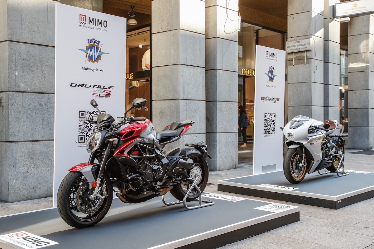 40 Bran sfilano alla seconda edizione del Milano Monza Motor Show 2022