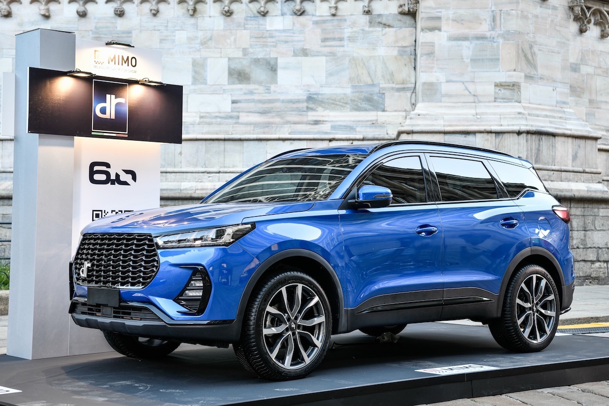 40 Bran sfilano alla seconda edizione del Milano Monza Motor Show 2022