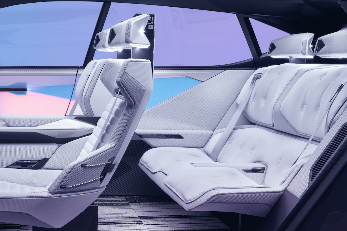 Renault svela Scenic Vision, le sua nuova concept car