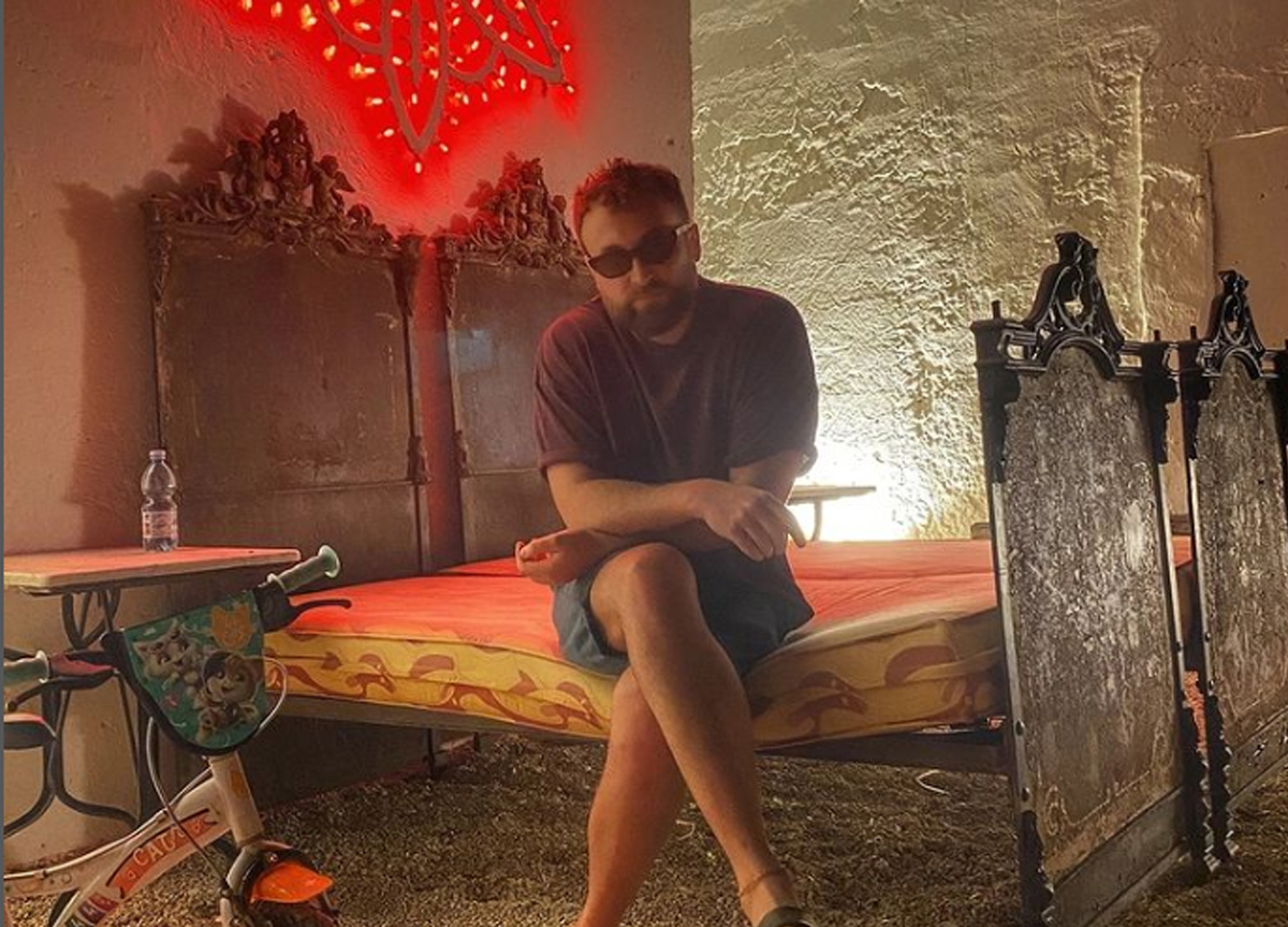 Chi è Dargen D’Amico, dall’amicizia con Fedez alla giuria di X Factor 2022