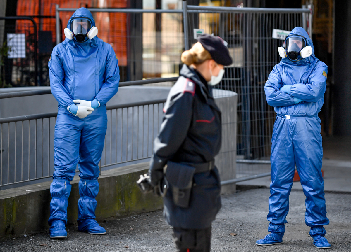 Missione russa, accordo con Spallanzani. “A 3 donne libero accesso ai dati” Missione russa, accordo con Spallanzani. “A 3 donne libero accesso ai dati”
