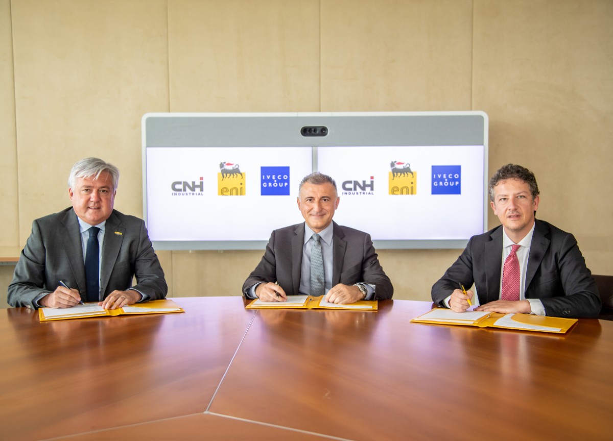 Eni, CNH Industrial e Iveco Group insieme per la sostenibilità Eni, CNH Industrial e Iveco Group insieme per la sostenibilità