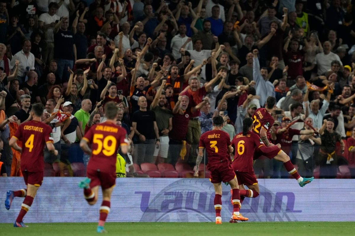 Tirana, Mou e Zaniolo riportano la Roma in Europa: è Conference League Tirana, Mou e Zaniolo riportano la Roma in Europa: è Conference League