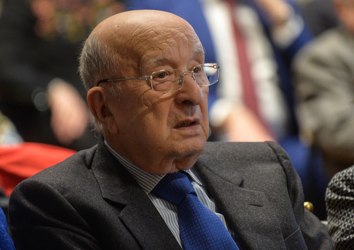 È morto Ciriaco De Mita, l’ex presidente del Consiglio aveva 94 anni È morto Ciriaco De Mita, l’ex presidente del Consiglio aveva 94 anni