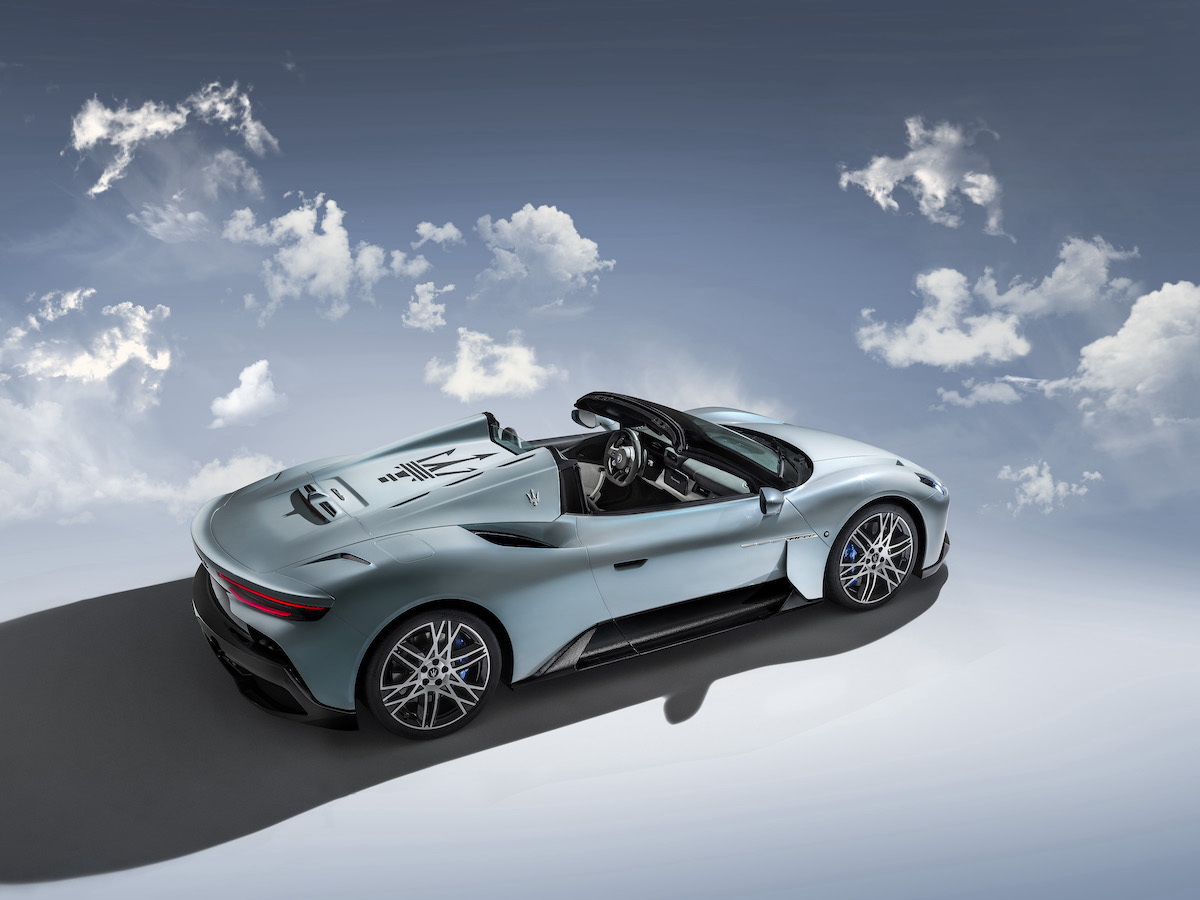 Nuova Maserati MC20 Cielo, la spider dal tetto retrattile