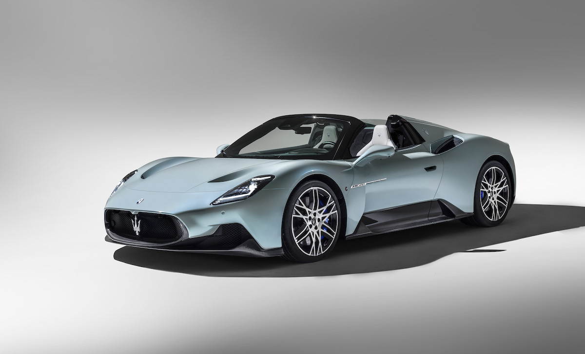 Nuova Maserati MC20 Cielo, la spider dal tetto retrattile