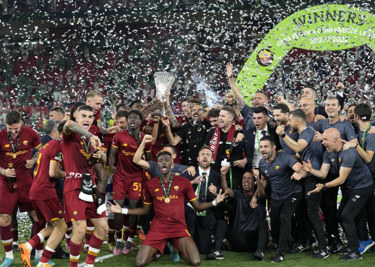 La Roma vince la Conference League: un trionfo europeo dopo 61 anni La Roma vince la Conference League: un trionfo europeo dopo 61 anni