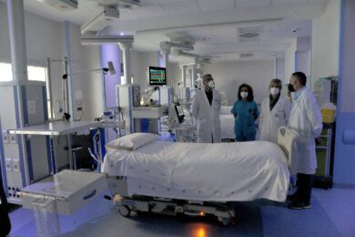 Vaiolo scimmie, poveri medici e sanitari, dopo il Covid arriva un vaccino