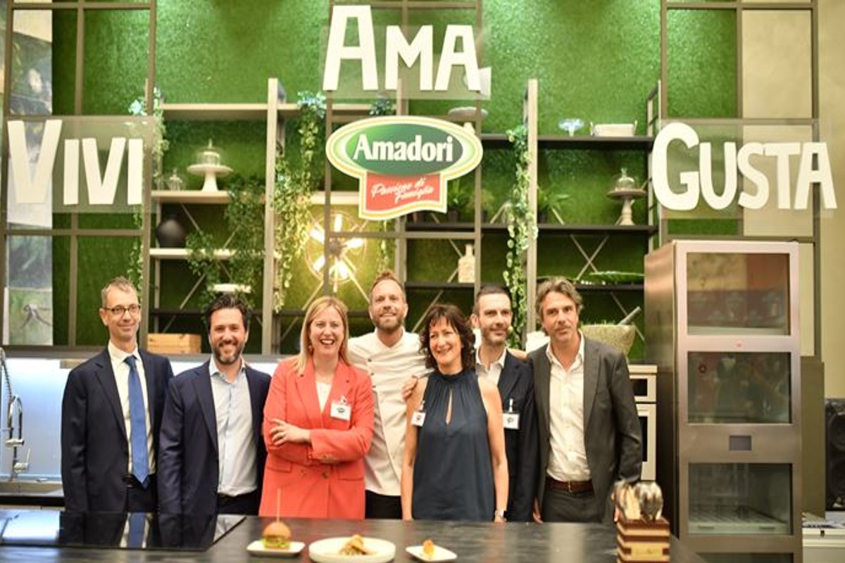 Amadori punta sulla sostenibilità: on air gli spot green “Ama Vivi e Gusta” Amadori punta sulla sostenibilità: on air gli spot green “Ama Vivi e Gusta”