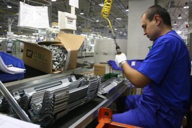 Automotive, a rischio 20mila lavoratori in Lombardia per transizione ecologica