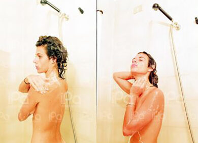 Empoli, infermiere spiate e filmate di nascosto sotto la doccia in ospedale