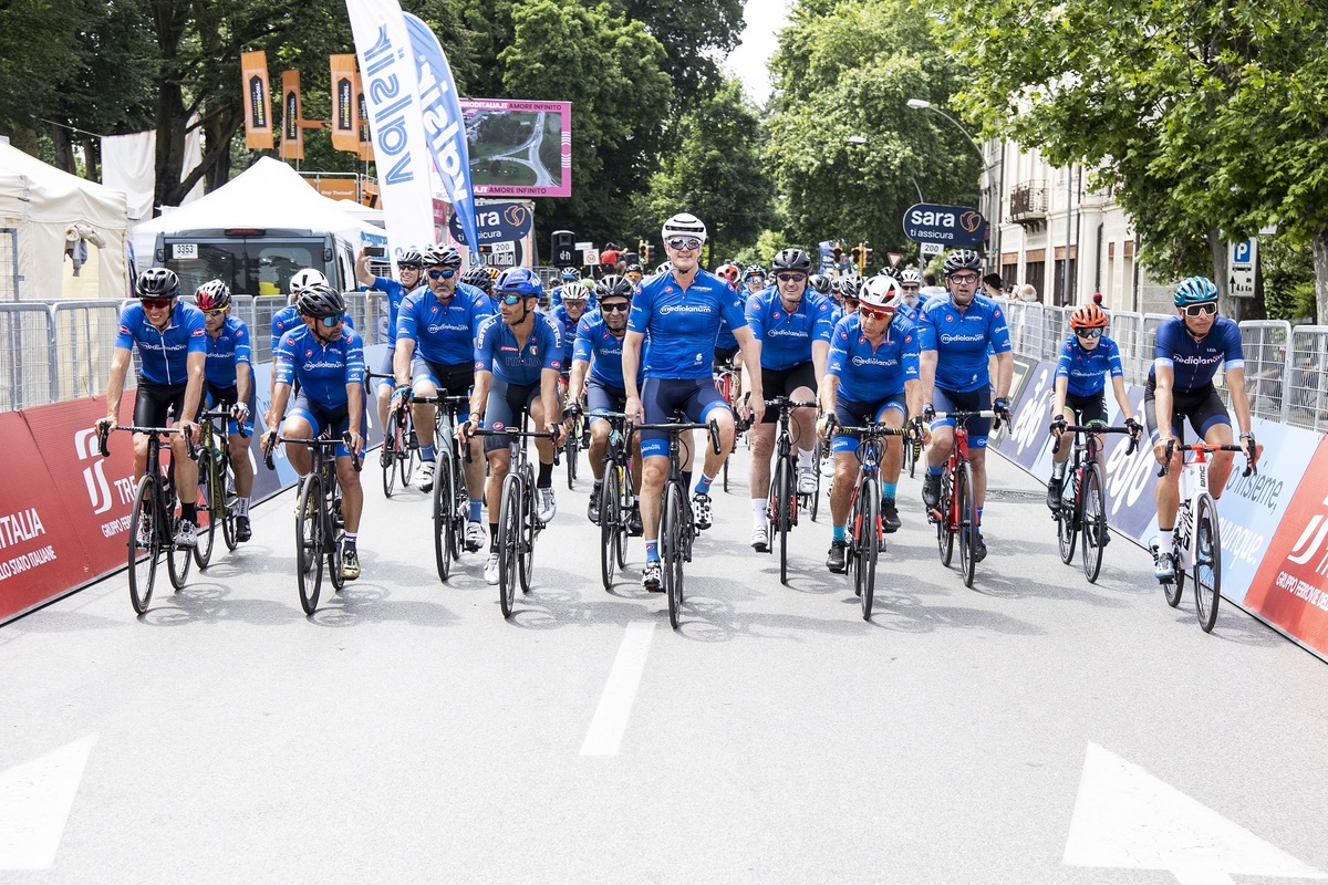 Banca Mediolanum sostiene da 20 anni il Giro d’Italia