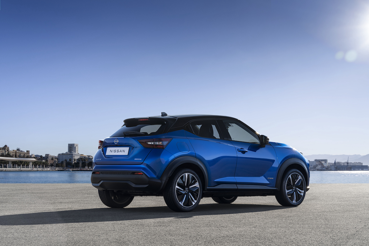 Nissan JUKE Hybrid: efficienza e basse emissioni ma anche piacere di guida Nissan JUKE Hybrid: efficienza e basse emissioni ma anche piacere di guida