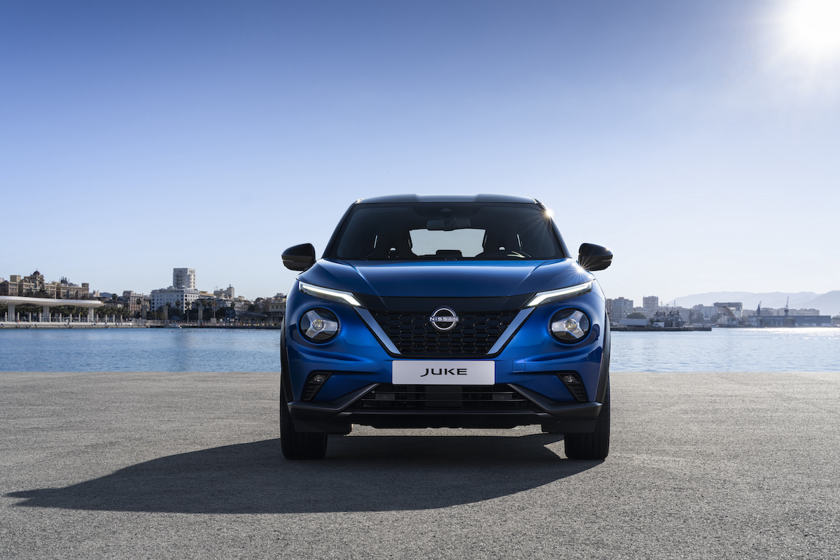 Nissan JUKE Hybrid: efficienza e basse emissioni ma anche piacere di guida Nissan JUKE Hybrid: efficienza e basse emissioni ma anche piacere di guida