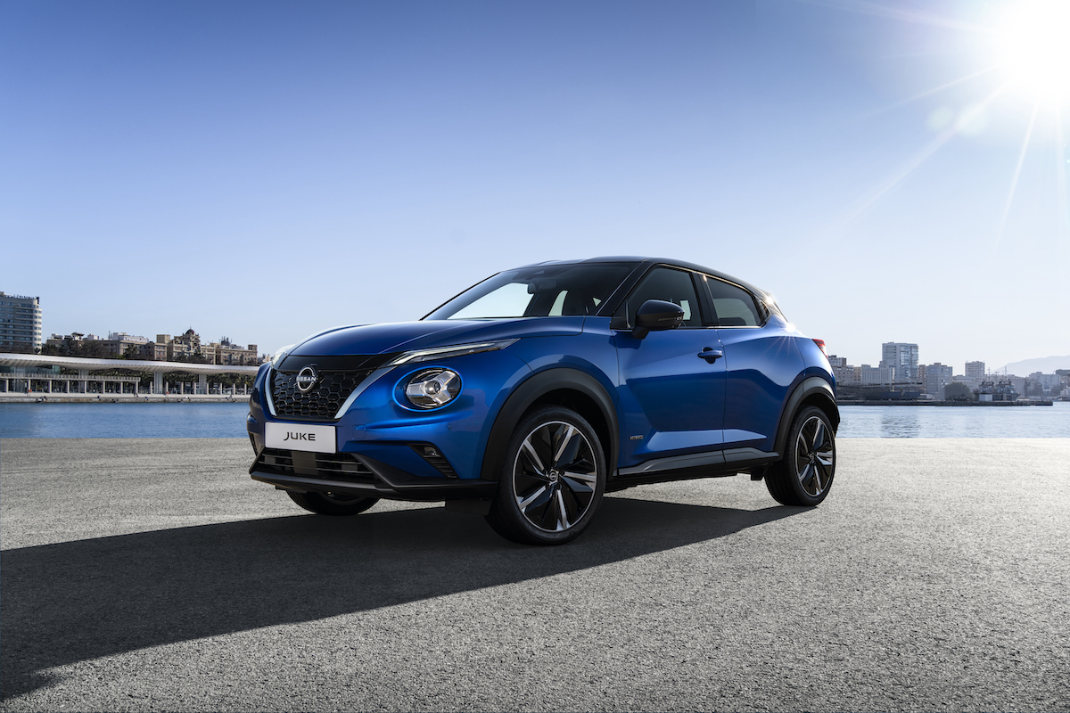 Nissan JUKE Hybrid: efficienza e basse emissioni ma anche piacere di guida Nissan JUKE Hybrid: efficienza e basse emissioni ma anche piacere di guida