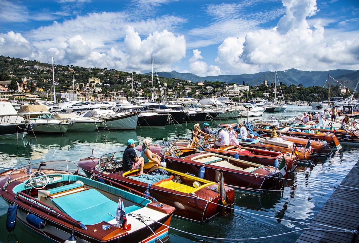I motoscafi Riva d’Epoca pronti ad incantare il Golfo del Tigulio I motoscafi Riva d’Epoca pronti ad incantare il Golfo del Tigulio