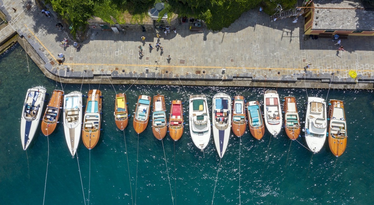 I motoscafi Riva d’Epoca pronti ad incantare il Golfo del Tigulio I motoscafi Riva d’Epoca pronti ad incantare il Golfo del Tigulio