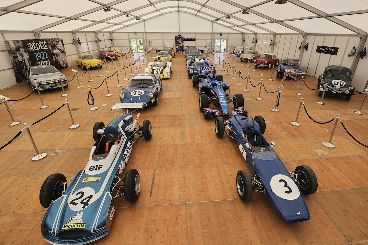 Al centenario di Alpine svelata la nuova serie limitata A110 GT J. Rédélé