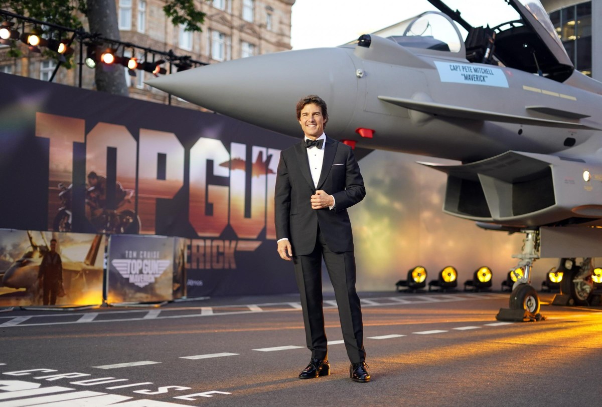 Top Gun: Maverick trionfa al botteghino, Tom Cruise conquista i fan nostalgici Top Gun: Maverick trionfa al botteghino, Tom Cruise conquista i fan nostalgici