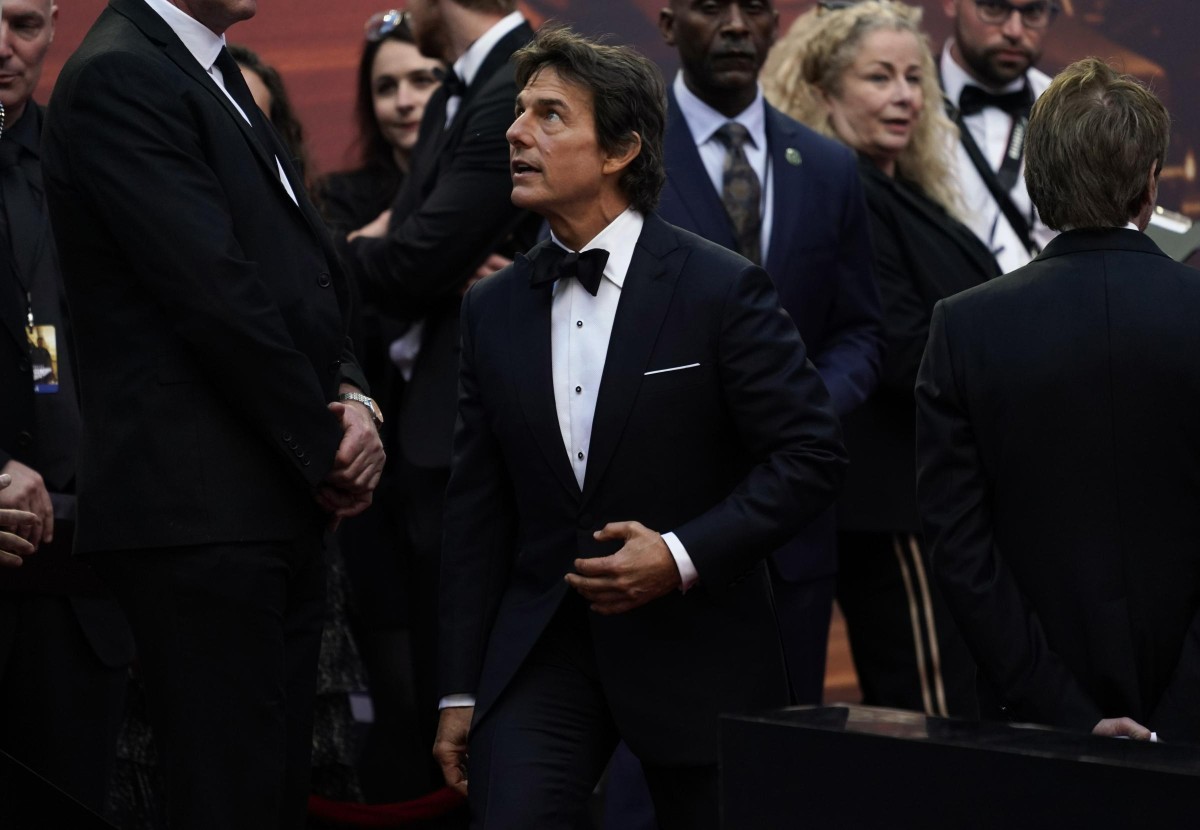 Top Gun: Maverick trionfa al botteghino, Tom Cruise conquista i fan nostalgici Top Gun: Maverick trionfa al botteghino, Tom Cruise conquista i fan nostalgici