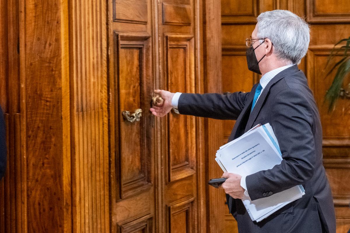 Mef, recessione lontana: il Pil sale al 2,6%, positività per il trimestre Mef, recessione lontana: il Pil sale al 2,6%, positività per il trimestre