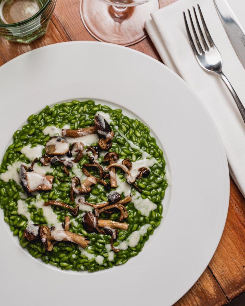 Milano, la cucina è “Locale” dietro all’Arco della Pace. E i picnic nel weekend…