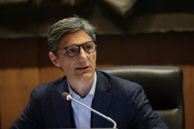 Snam si sgancia dalla Russia: acquistato il primo rigassificatore