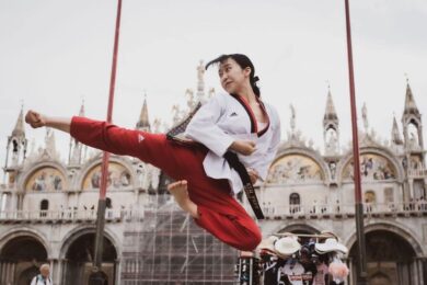 Calci e acrobazie al Foro Italico: i big Taekwondo si sfidano al Grand Prix