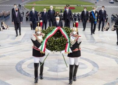 Carriera in divisa, la guerra non fa crollare l’appeal tra i giovani