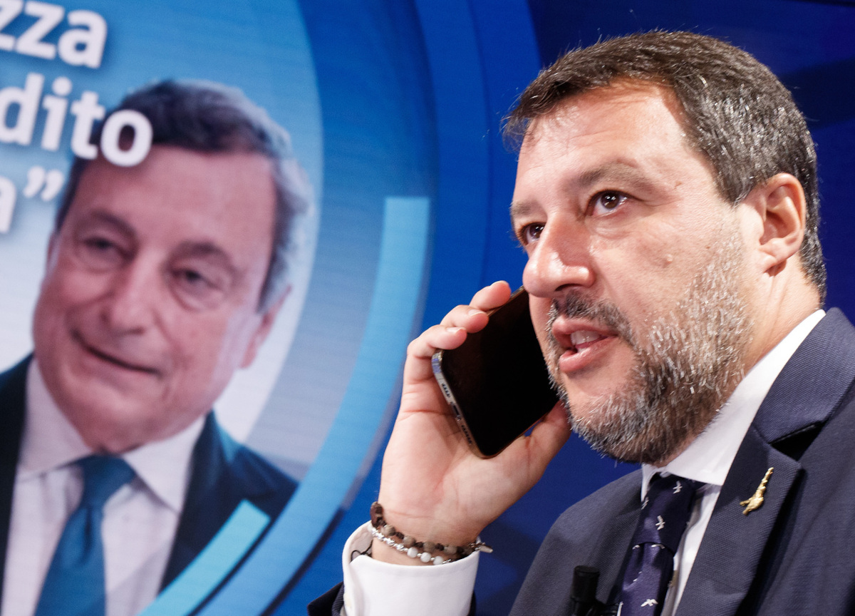 Salvini: “Con Trump non saremmo in guerra. Ambasciatore russo? Lo rivedrò” Salvini: “Con Trump non saremmo in guerra. Ambasciatore russo? Lo rivedrò”