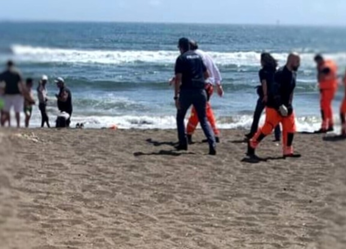 Tragedia a Palermo, morto annegato un bambino di 4 anni. Distrazione fatale Tragedia a Palermo, morto annegato un bambino di 4 anni. Distrazione fatale