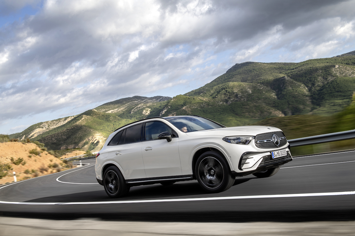 Mercedes-Benz GLC: esclusivo, moderno e sportivo, ora anche soltanto ibrido Mercedes-Benz GLC: esclusivo, moderno e sportivo, ora anche soltanto ibrido