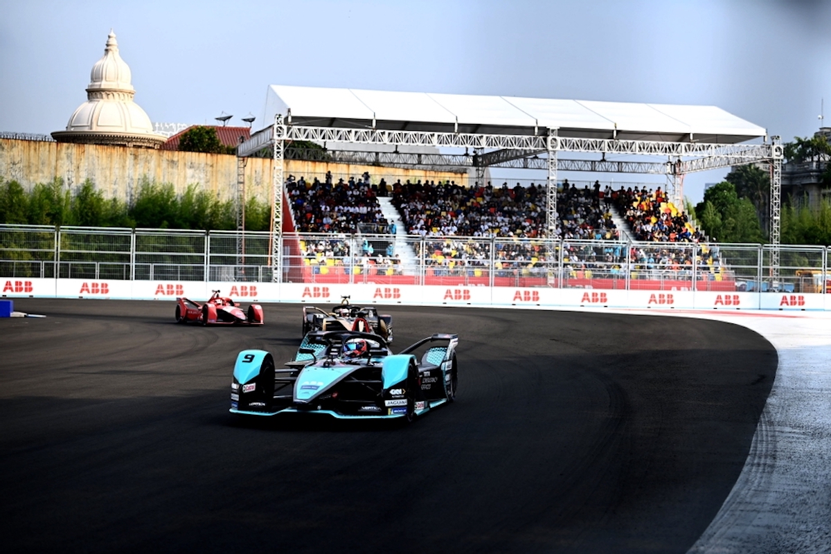 Formula E, Mitch Evans vince il primo storico E-Prix di Giacarta Formula E, Mitch Evans vince il primo storico E-Prix di Giacarta