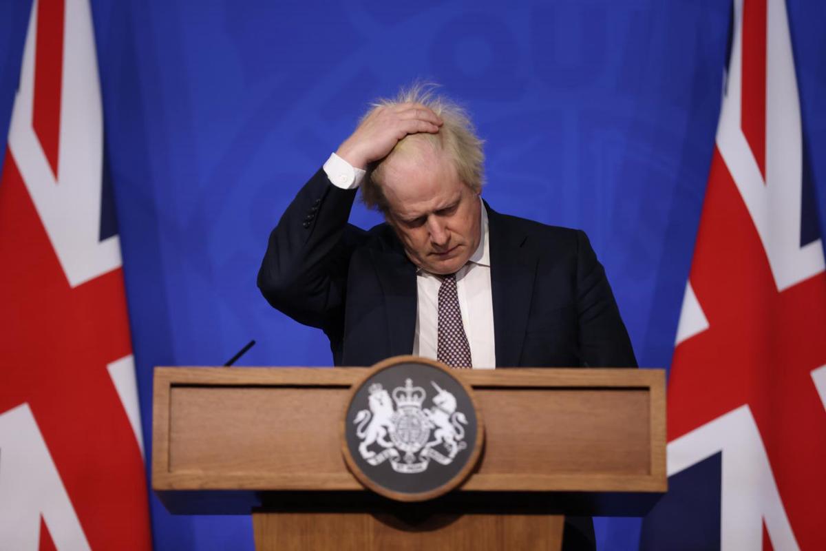 Boris Johnson rischia la poltrona: il Parlamento vota la sfiducia Boris Johnson rischia la poltrona: il Parlamento vota la sfiducia