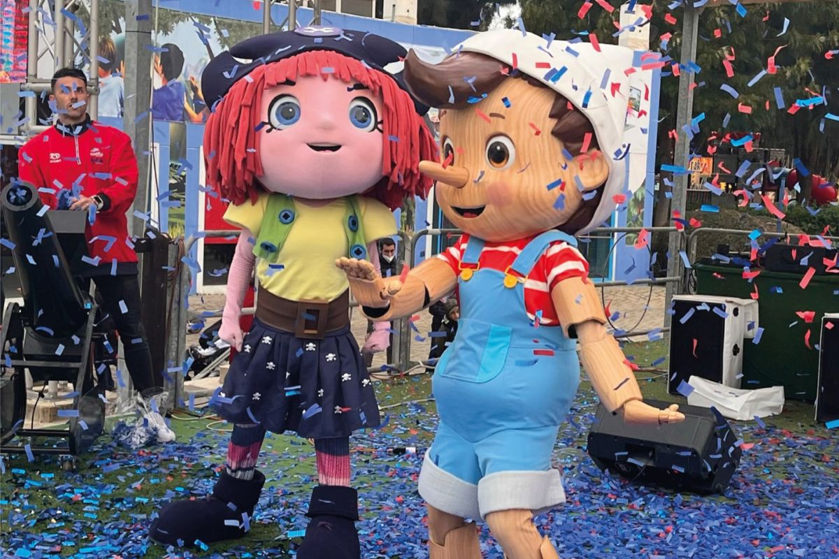 La fiaba di Collodi incontra i delfini: Pinocchio sbarca a Zoomarine
