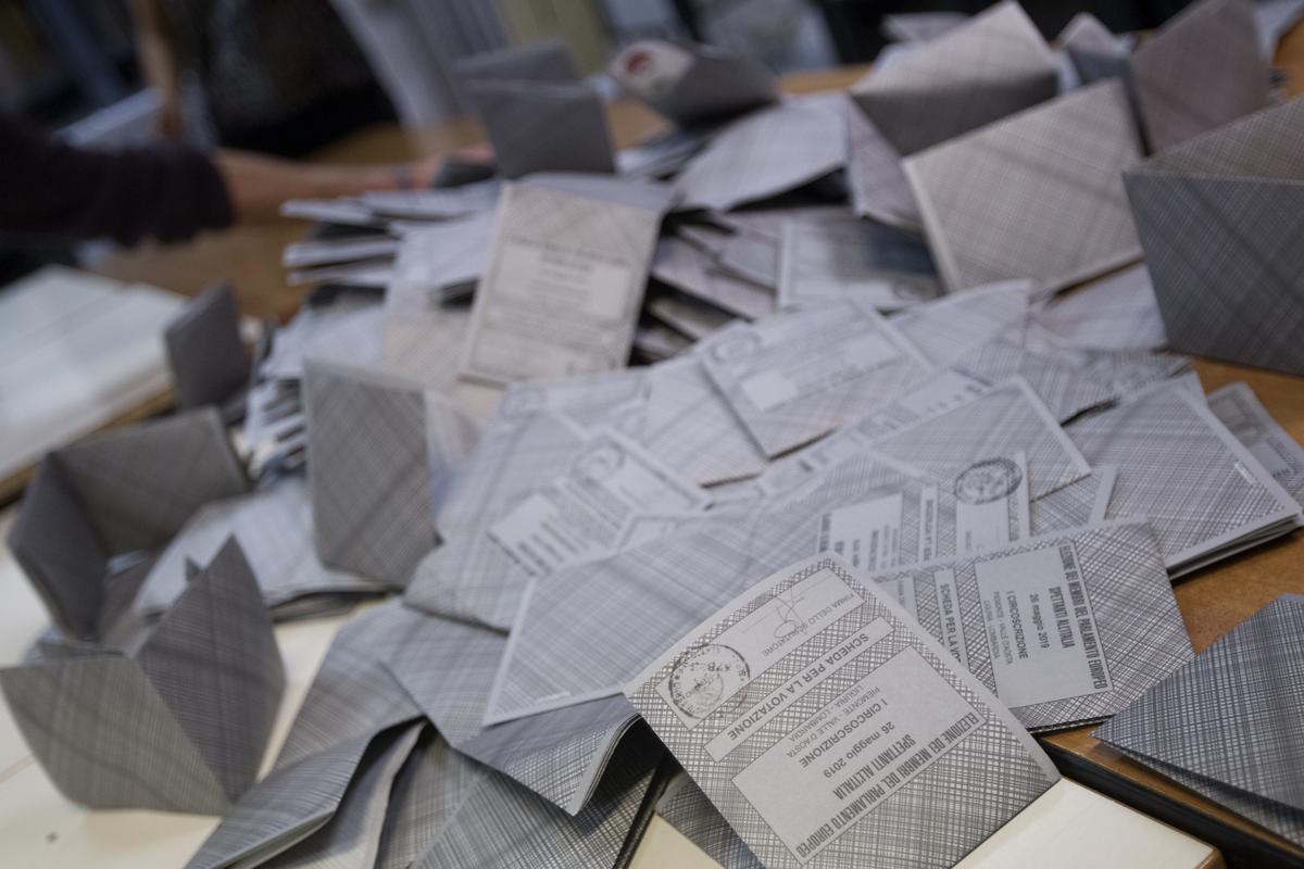Elezioni comunali e referendum: i rumor nei partiti sui risultati di domenica Elezioni comunali e referendum: i rumor nei partiti sui risultati di domenica