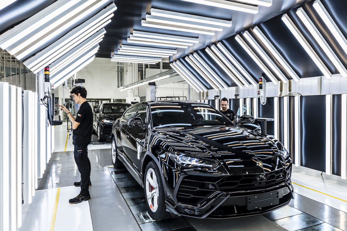 Lamborghini Urus, record di produzione in 4 anni Lamborghini Urus, record di produzione in 4 anni