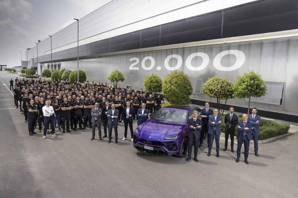 Lamborghini Urus, record di produzione in 4 anni Lamborghini Urus, record di produzione in 4 anni