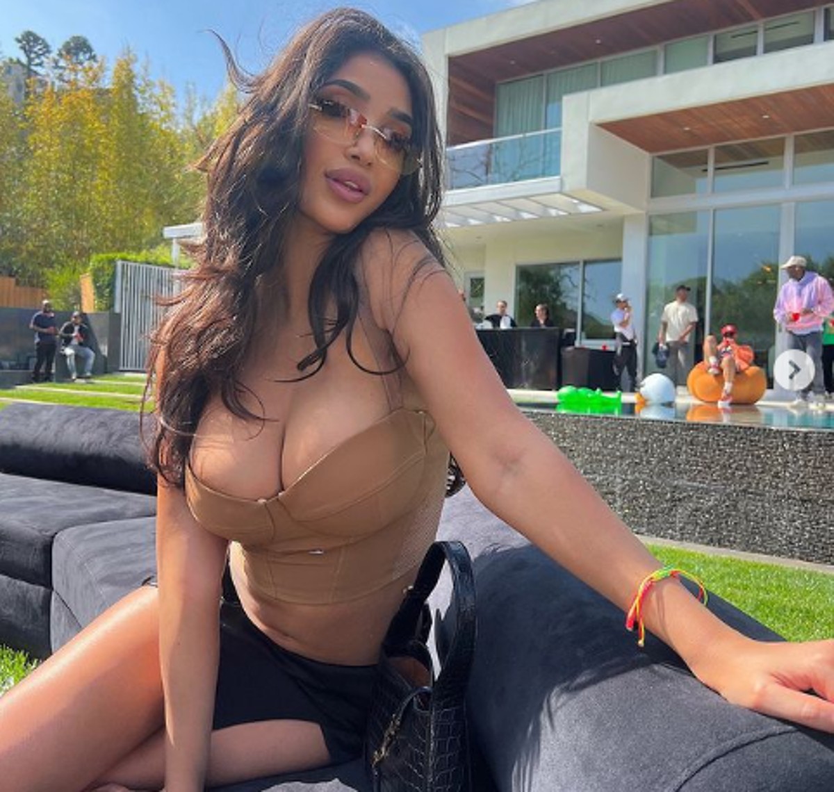 OnlyFans, Naomi De Crescenzo: “Con i video guadagno più di un politico” – FOTO