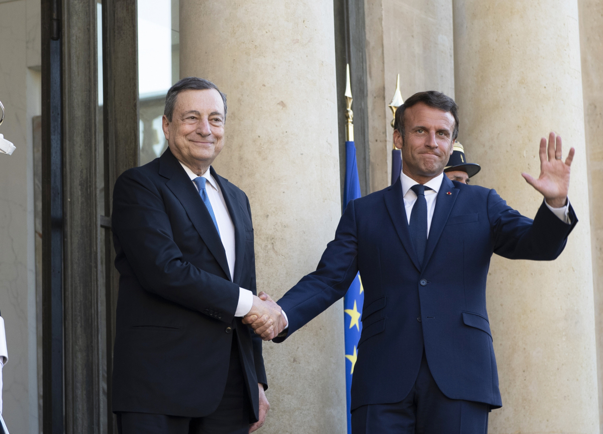 Draghi va da Macron. In Europa comanda anche l’Italia: verso un Recovery bis