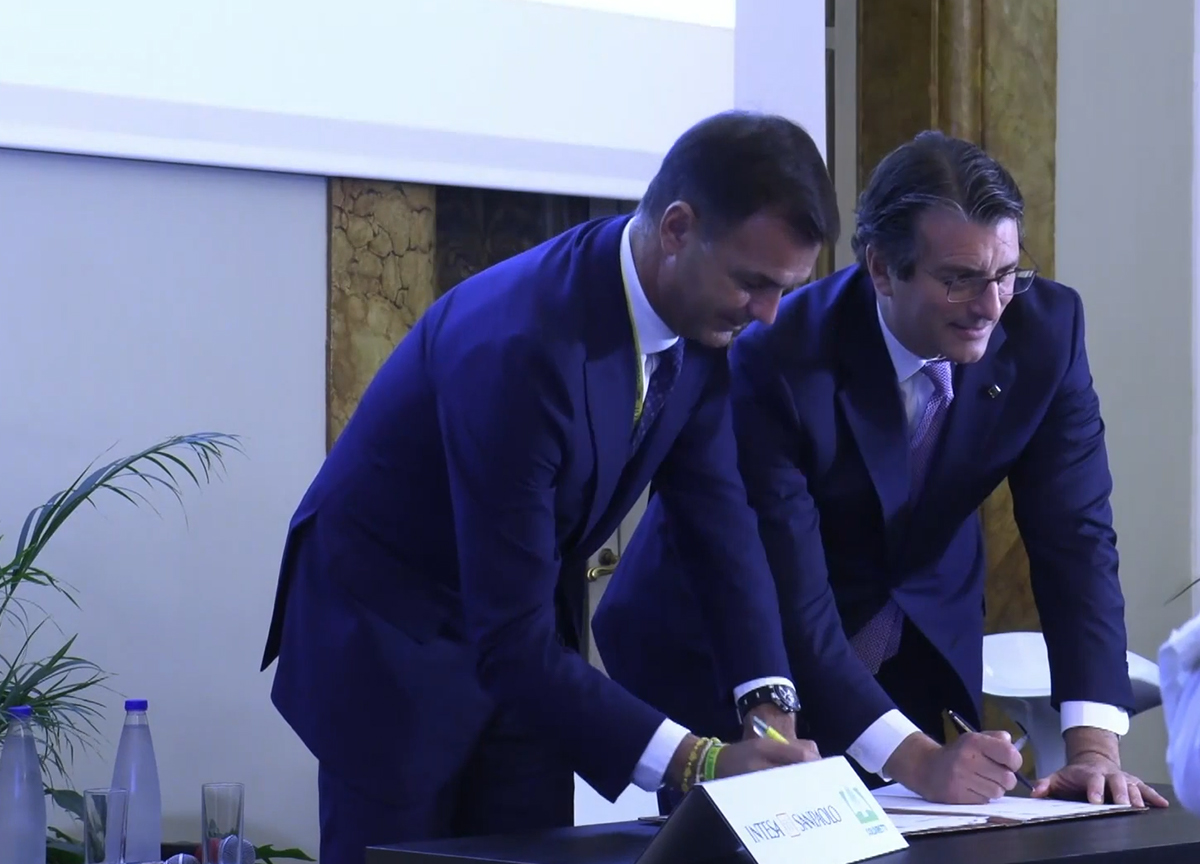Intesa Sanpaolo e Coldiretti: accordo da € 3mld per l’agricoltura Intesa Sanpaolo e Coldiretti: accordo da € 3mld per l’agricoltura
