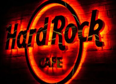 Apre a Milano il famoso ristorante e locale Hard Rock Cafè