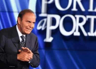 “Soldi o ti avveleno il vino”. La tentata estorsione ai danni di Bruno Vespa
