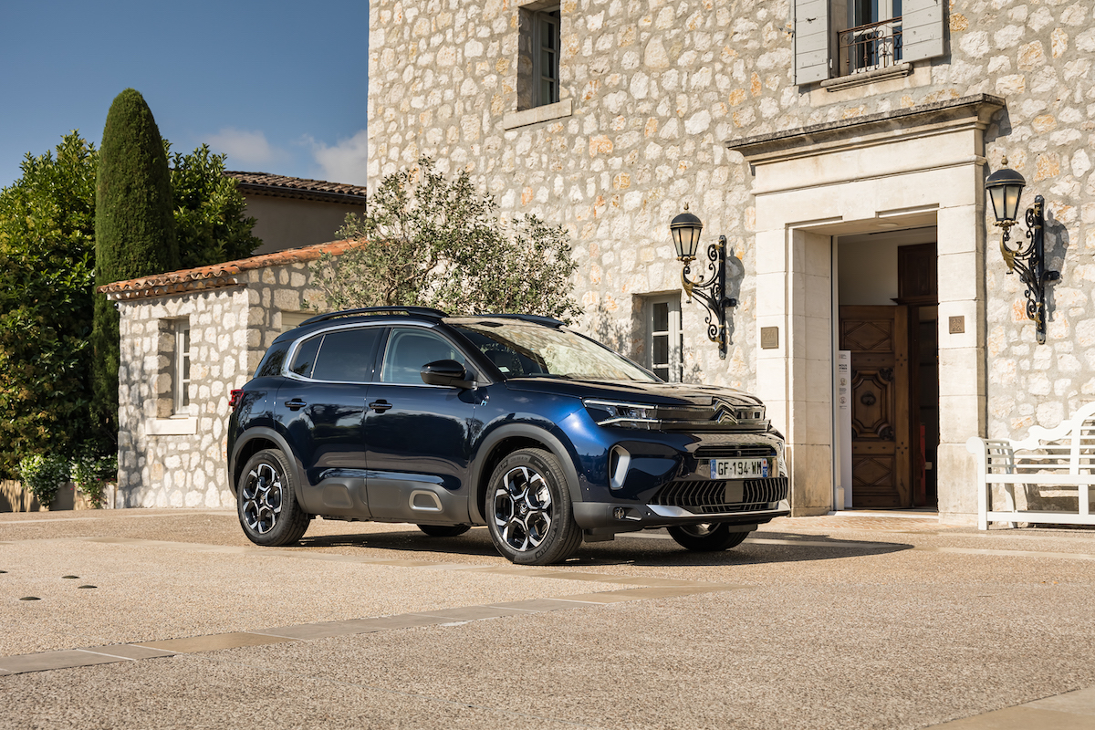 Nuovo SUV Citroën C5 Aircross: design più deciso e comfort assoluto