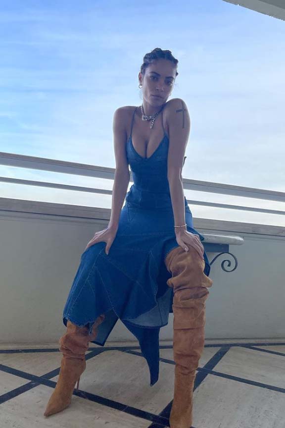 Elodie, dall’omosessualità al successo: chi è la madrina del Roma Pride