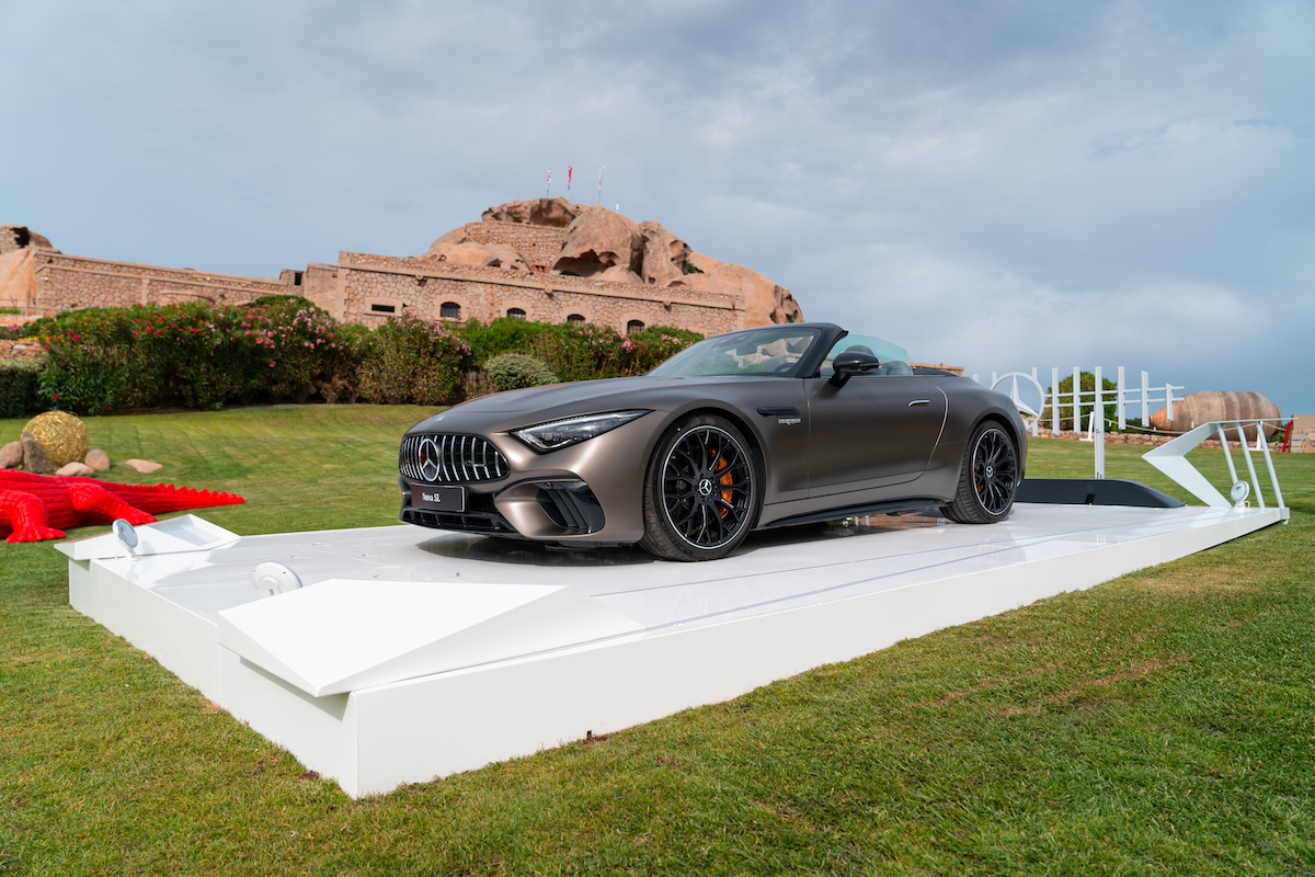 Mercedes-Benz rinnova la partnership con il Phi Beach Mercedes-Benz rinnova la partnership con il Phi Beach