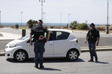 Autovelox come bancomat e tassa di passaggio: così fanno cassa i comuni