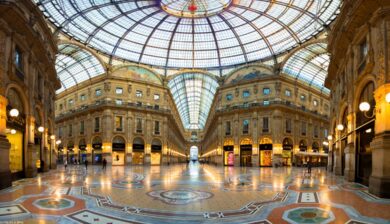 Milano, Galleria: il comune dovrà restituire 751mila euro a Versace