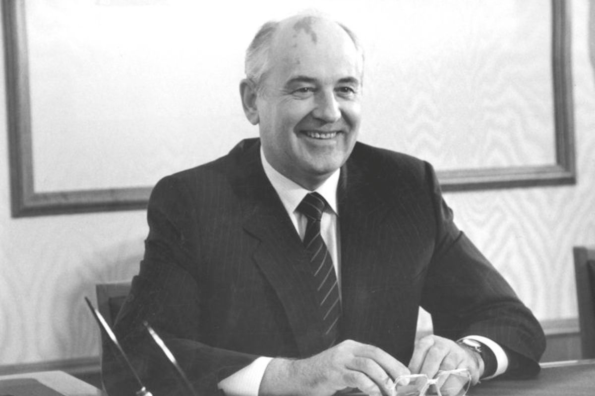 Il Nazareno diventa un hotel. Qui il discorso di Gorbaciov sulla democrazia